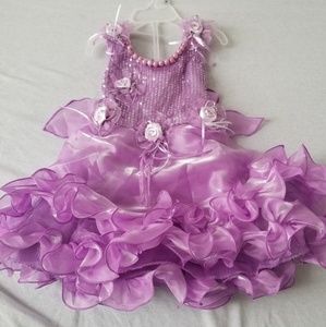 Meet your Posher, Shiner